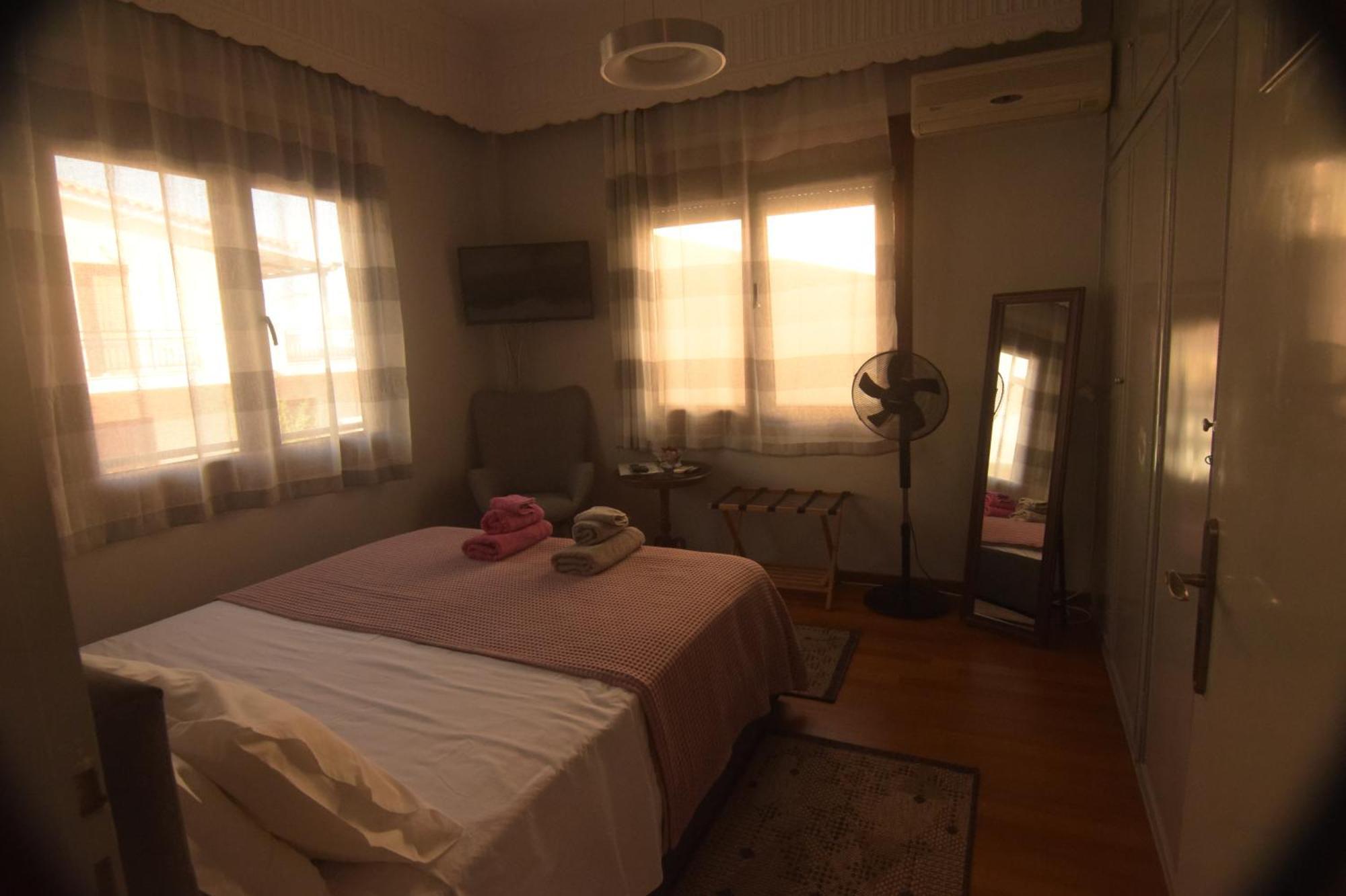 شقة Myron & Gabby'S House Monemvasía المظهر الخارجي الصورة